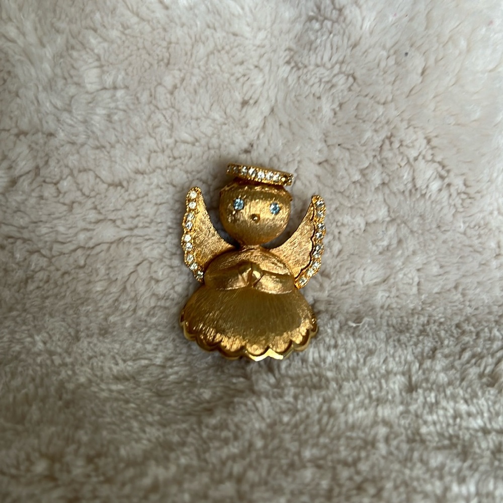 Angel Brooch Pin Halo Wings Rhinestones Signed Ultra Gold Tone Christmas Vintage
